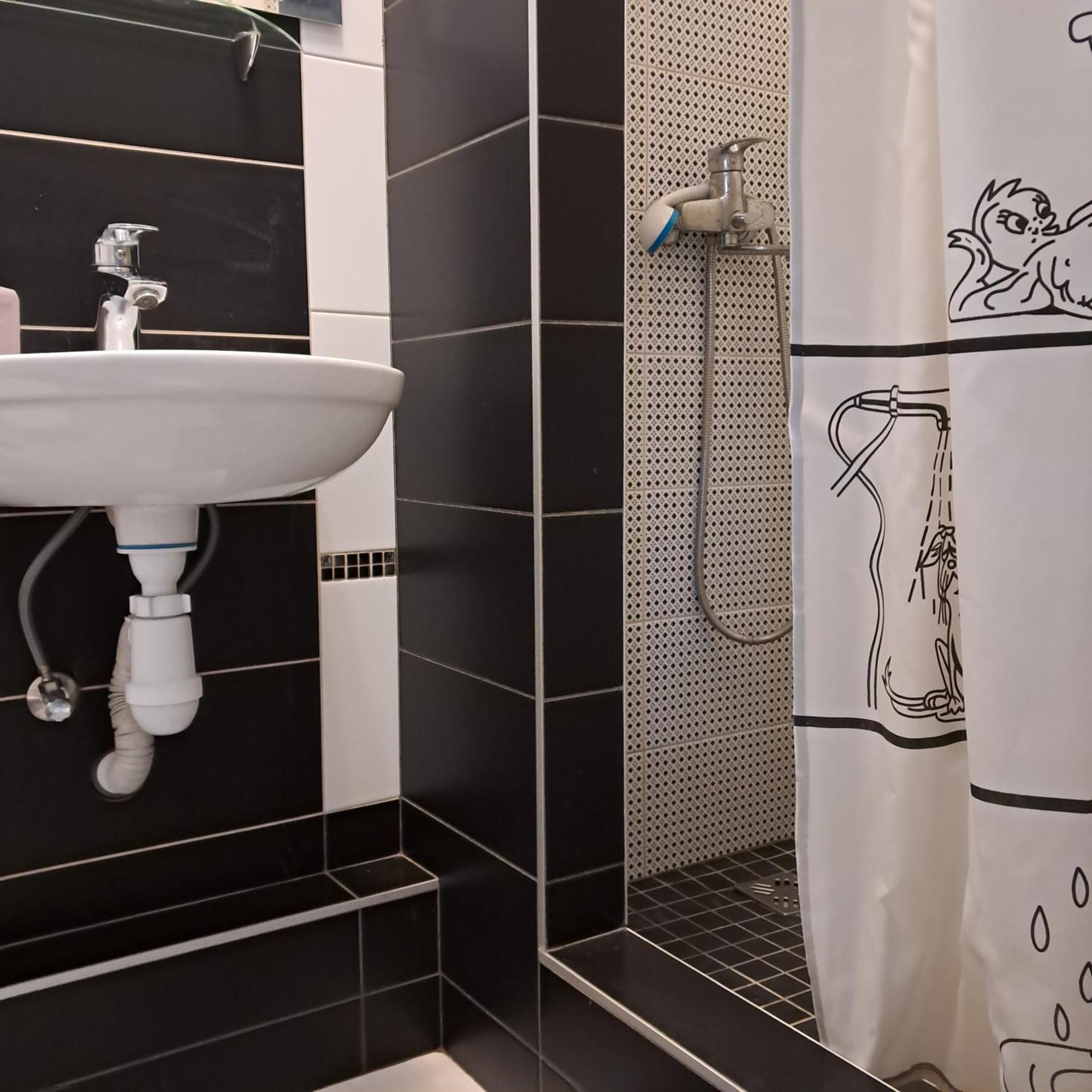 Apartment On Tytova 8 Dnipro Ngoại thất bức ảnh